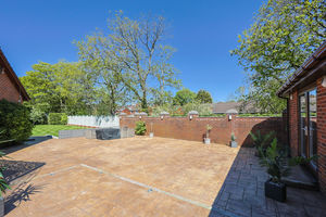 Photo 12- click for photo gallery